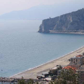 Appartamenti in Affitto a Finale Ligure | Appartamenti Ammobiliati ad Uso Turistico in Liguria | Spiagge e Stabilimenti Balneari a Finale Ligure | Appartamenti Silvia & Manu